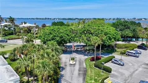 1600 SE Saint Lucie Boulevard Stuart FL 34996
