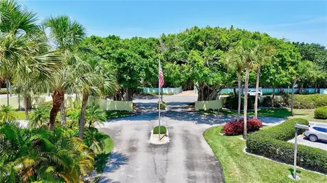 1600 SE Saint Lucie Boulevard Stuart FL 34996