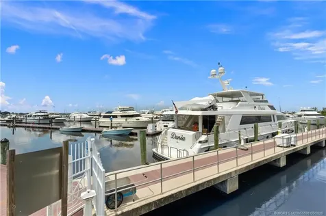2950 SE Ocean Boulevard Stuart FL 34996