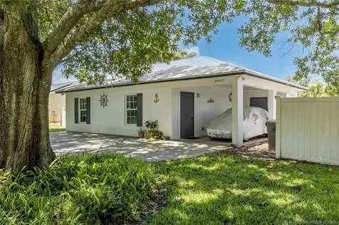 1616 20th Street SW Vero Beach FL 32962