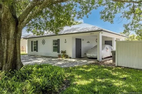 1616 20th Street SW Vero Beach FL 32962