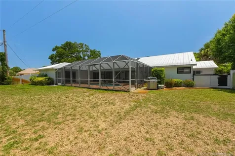 1616 20th Street SW Vero Beach FL 32962