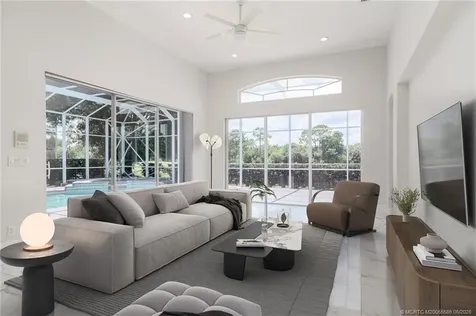 1812 SE Killean Court Port St Lucie FL 34952