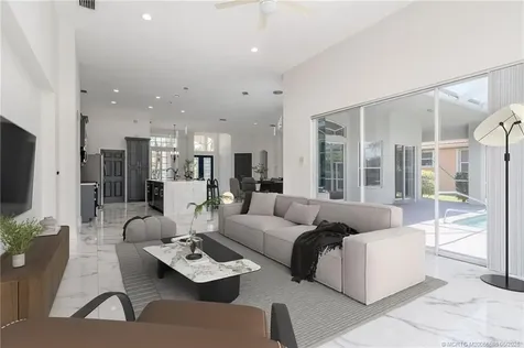 1812 SE Killean Court Port St Lucie FL 34952