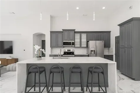 1812 SE Killean Court Port St Lucie FL 34952