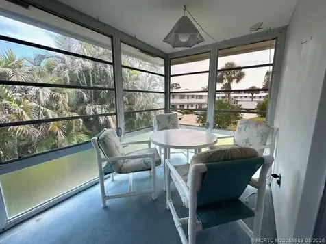 2929 SE Ocean Boulevard Stuart FL 34996