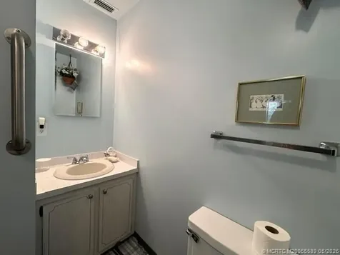 2929 SE Ocean Boulevard Stuart FL 34996