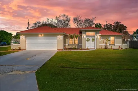 2874 SE Rawlings Road Port St Lucie FL 34952