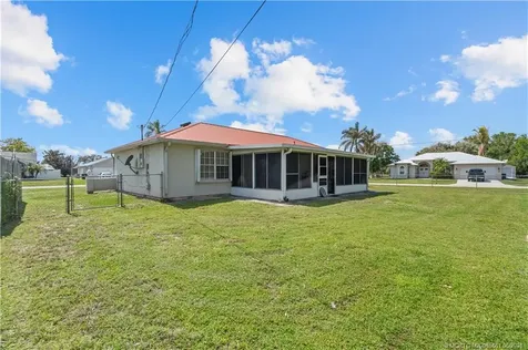 2874 SE Rawlings Road Port St Lucie FL 34952