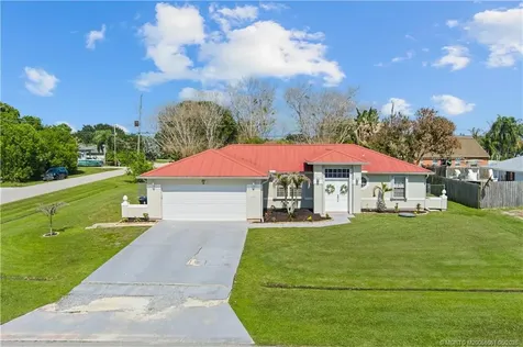 2874 SE Rawlings Road Port St Lucie FL 34952