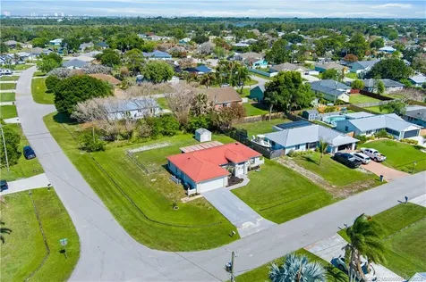 2874 SE Rawlings Road Port St Lucie FL 34952