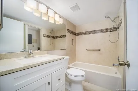 2516 SE Anchorage Cove Port St Lucie FL 34952