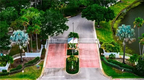 2516 SE Anchorage Cove Port St Lucie FL 34952