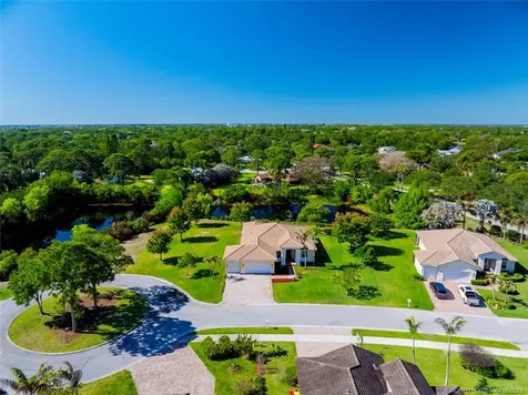 418 NE Abaca Way Jensen Beach FL 34957