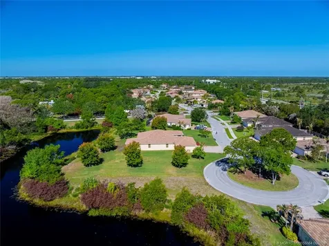 418 NE Abaca Way Jensen Beach FL 34957