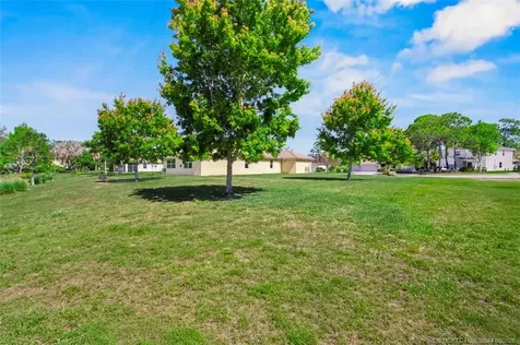 418 NE Abaca Way Jensen Beach FL 34957