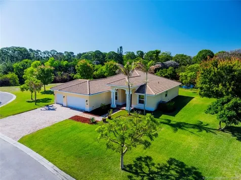 418 NE Abaca Way Jensen Beach FL 34957