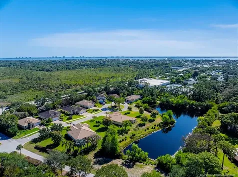 418 NE Abaca Way Jensen Beach FL 34957
