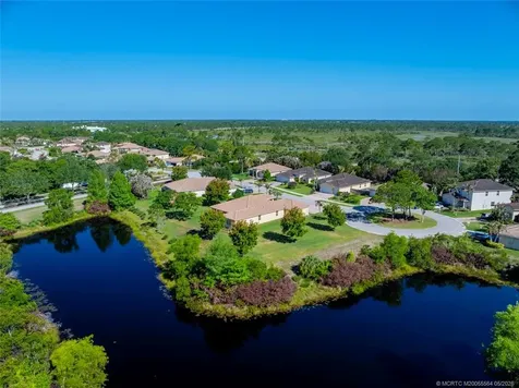 418 NE Abaca Way Jensen Beach FL 34957