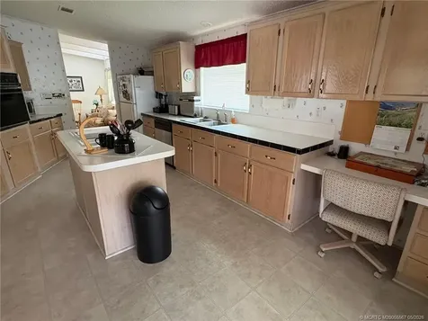 2465 SW Versailles Terrace Stuart FL 34997