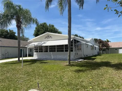 2465 SW Versailles Terrace Stuart FL 34997