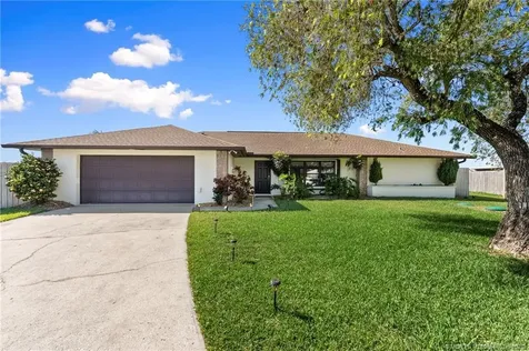 2086 SW Gull Harbor Lane Palm City FL 34990