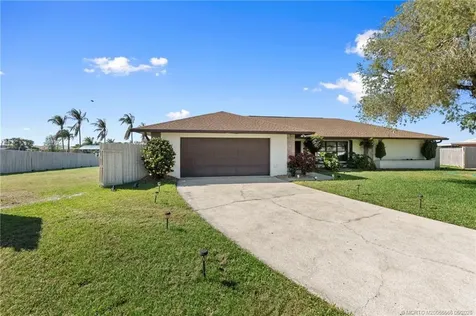 2086 SW Gull Harbor Lane Palm City FL 34990
