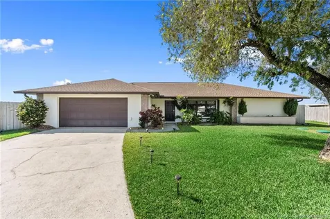 2086 SW Gull Harbor Lane Palm City FL 34990