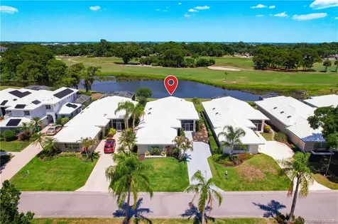 415 SW Fairway Landing Port St Lucie FL 34986