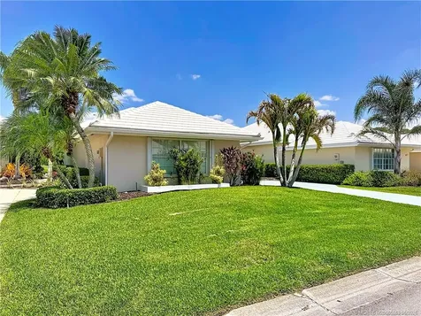 415 SW Fairway Landing Port St Lucie FL 34986