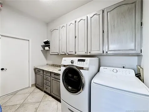 415 SW Fairway Landing Port St Lucie FL 34986