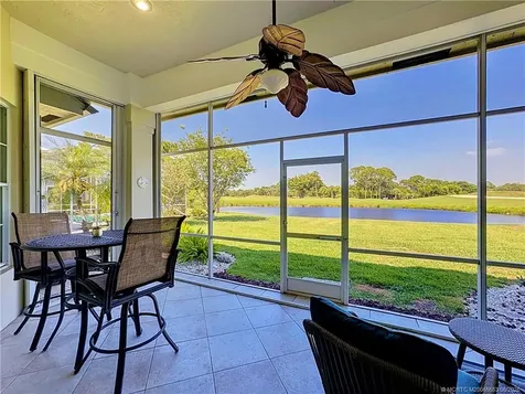 415 SW Fairway Landing Port St Lucie FL 34986