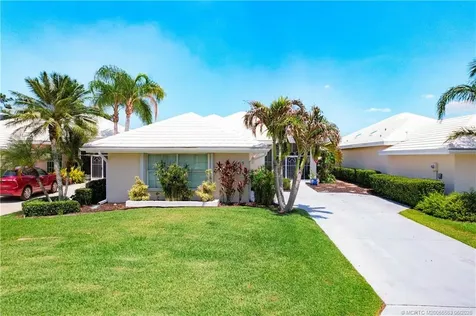415 SW Fairway Landing Port St Lucie FL 34986