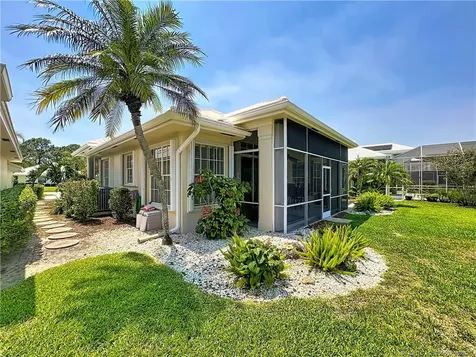 415 SW Fairway Landing Port St Lucie FL 34986