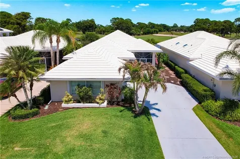415 SW Fairway Landing Port St Lucie FL 34986