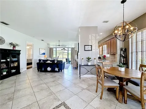 415 SW Fairway Landing Port St Lucie FL 34986