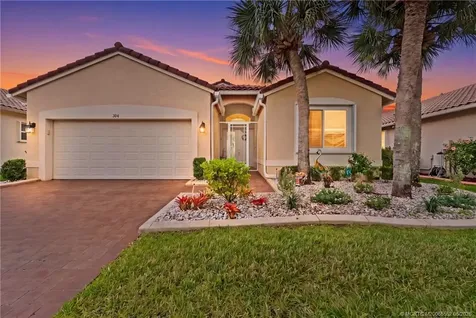 394 NW Springview Loop Port St Lucie FL 34986
