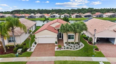 394 NW Springview Loop Port St Lucie FL 34986