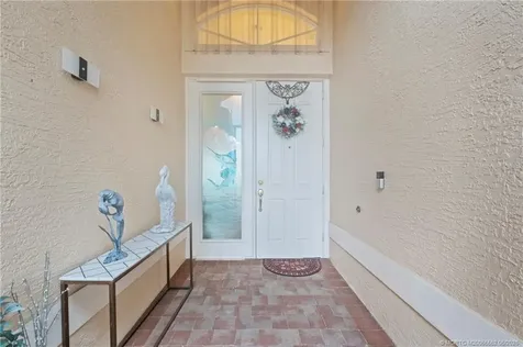 394 NW Springview Loop Port St Lucie FL 34986