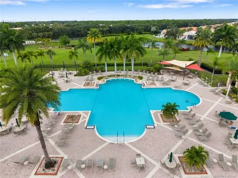 394 NW Springview Loop Port St Lucie FL 34986