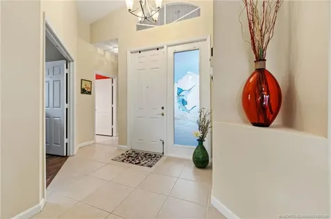 394 NW Springview Loop Port St Lucie FL 34986