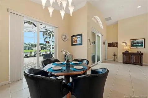 394 NW Springview Loop Port St Lucie FL 34986