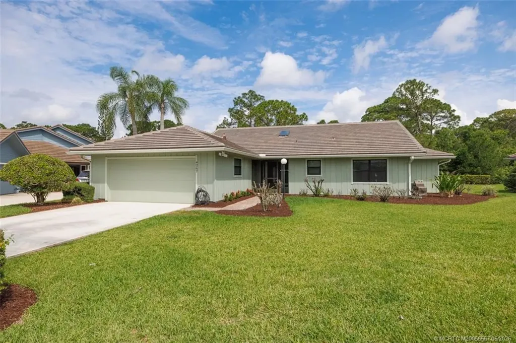 4267 SW Mallard Creek Trail Palm City FL 34990