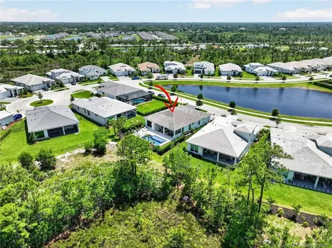 2341 SE Canopy Cove Lane Port St Lucie FL 34984