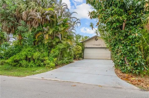 2725 SW Bridgeway Street Palm City FL 34990