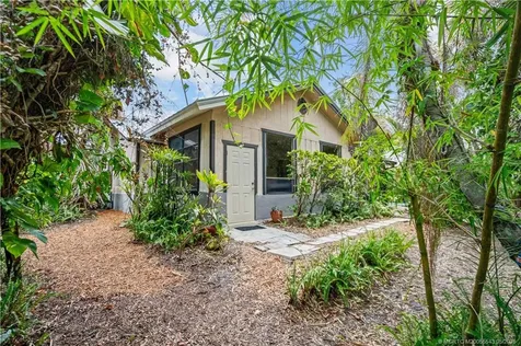 2725 SW Bridgeway Street Palm City FL 34990