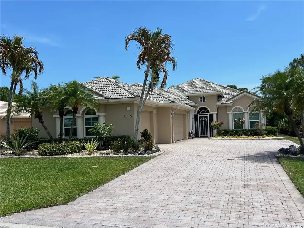 4615 NW Wandering Oak Court Jensen Beach FL 34957