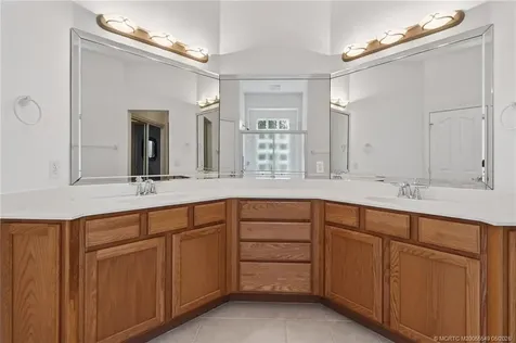 4615 NW Wandering Oak Court Jensen Beach FL 34957