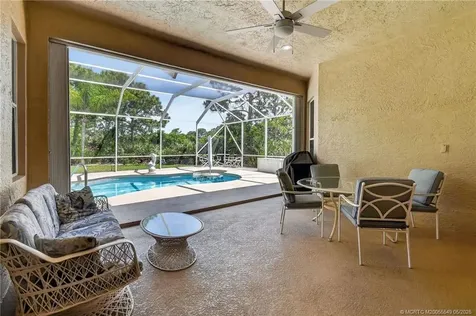 4615 NW Wandering Oak Court Jensen Beach FL 34957