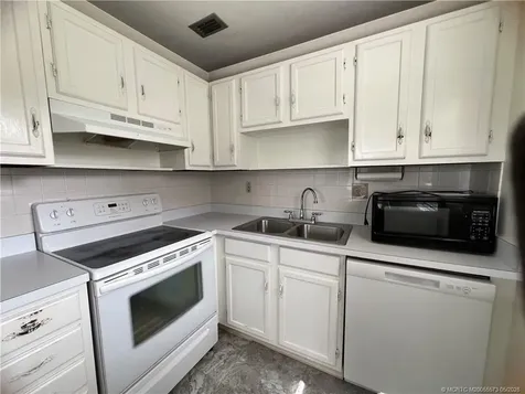 1225 NW 21st Street Stuart FL 34994